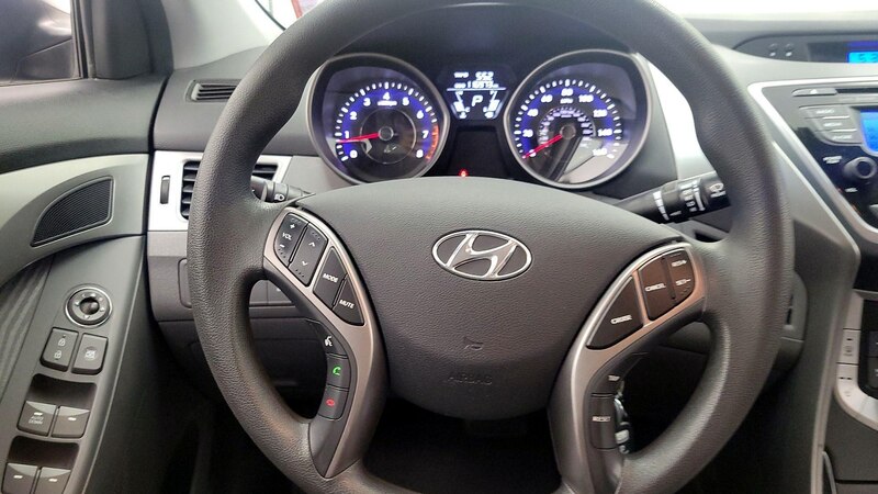 2013 Hyundai Elantra GLS 10