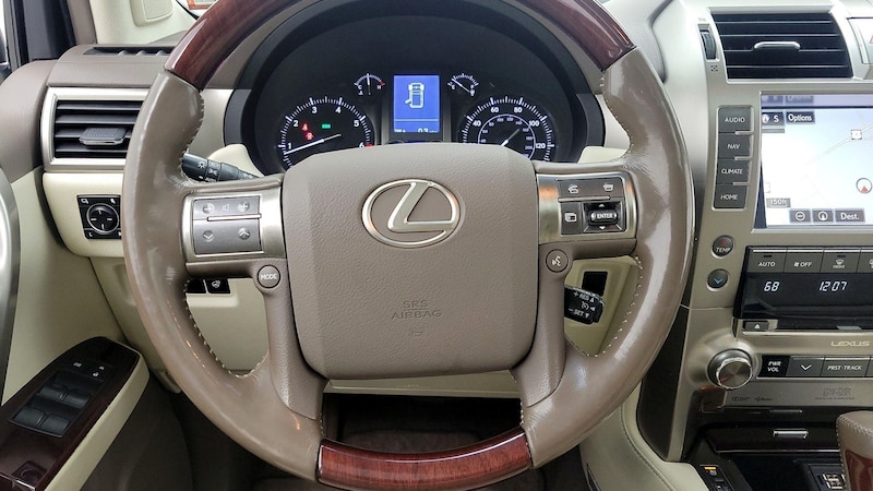 2016 Lexus GX 460 Luxury 10