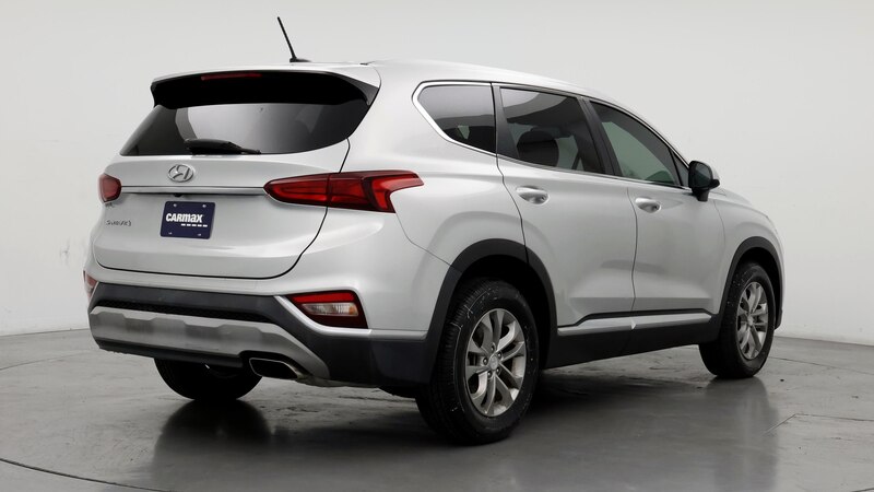 2020 Hyundai Santa Fe SE 8