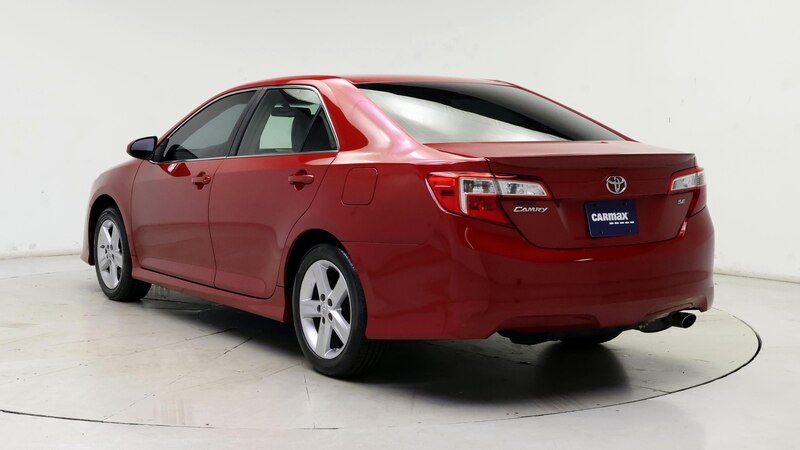 2013 Toyota Camry SE 2