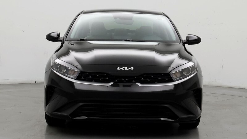 2023 Kia Forte LXS 5