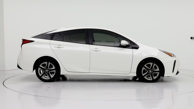 2020 Toyota Prius XLE 7