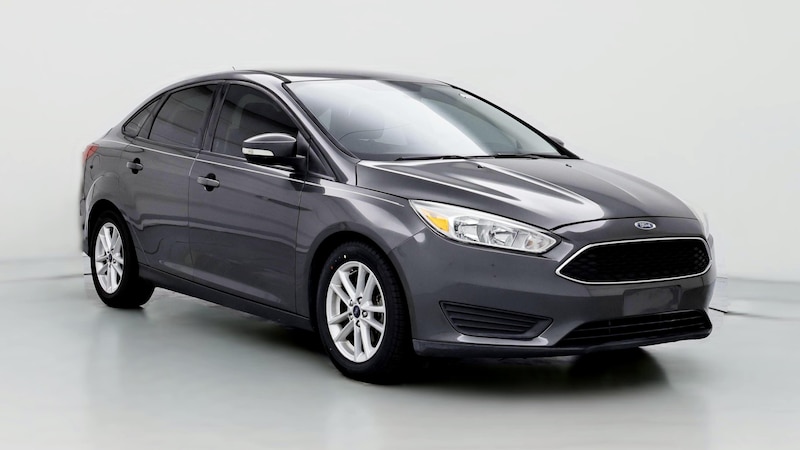 2016 Ford Focus SE Hero Image