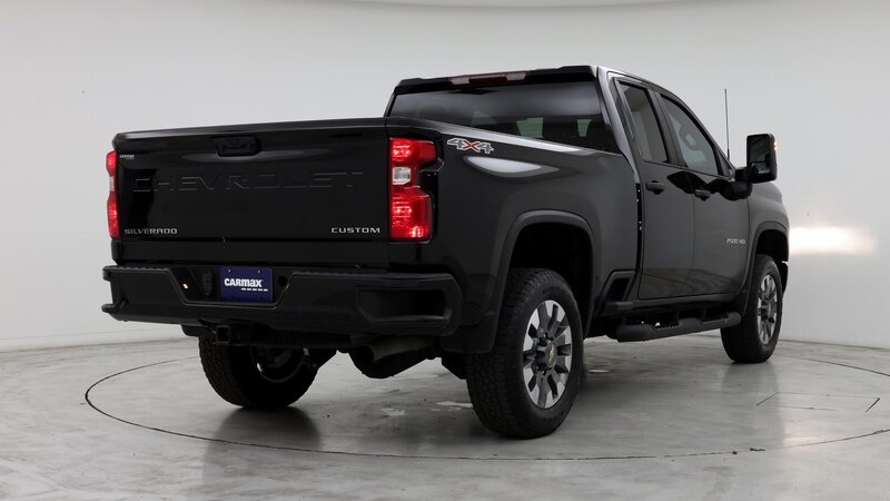 2022 Chevrolet Silverado 2500 Custom 8