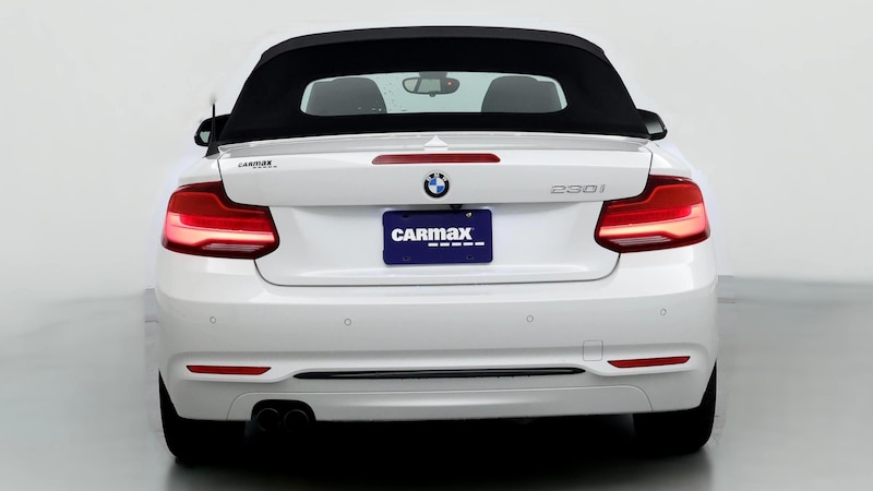 2019 BMW 2 Series 230i Hero Image