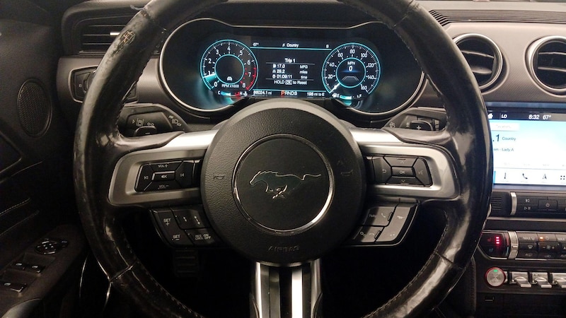 2019 Ford Mustang  10