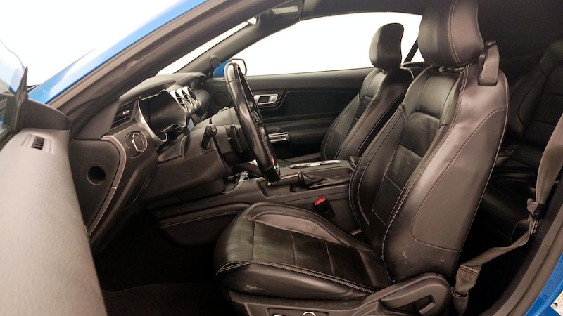 2019 Ford Mustang  11