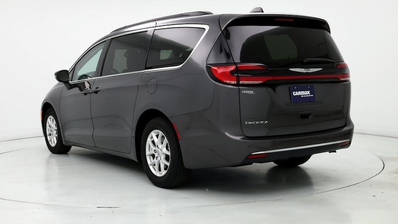 2022 Chrysler Pacifica Touring L 2