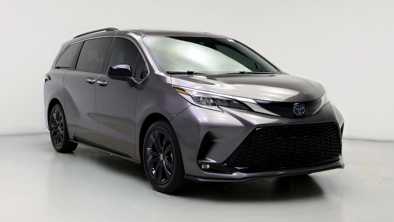 2022 Toyota Sienna XSE Hero Image