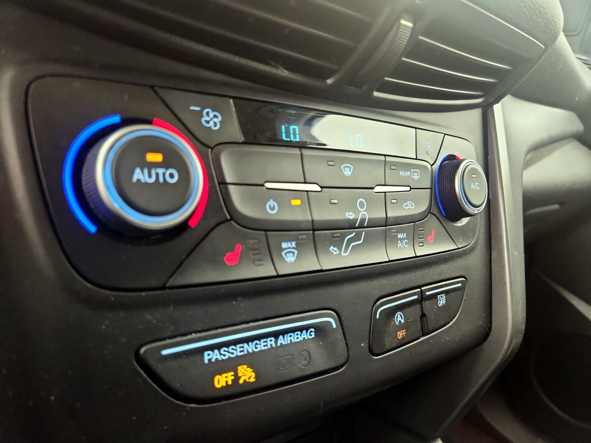 Thumbnail: 2018 Ford Escape - 16