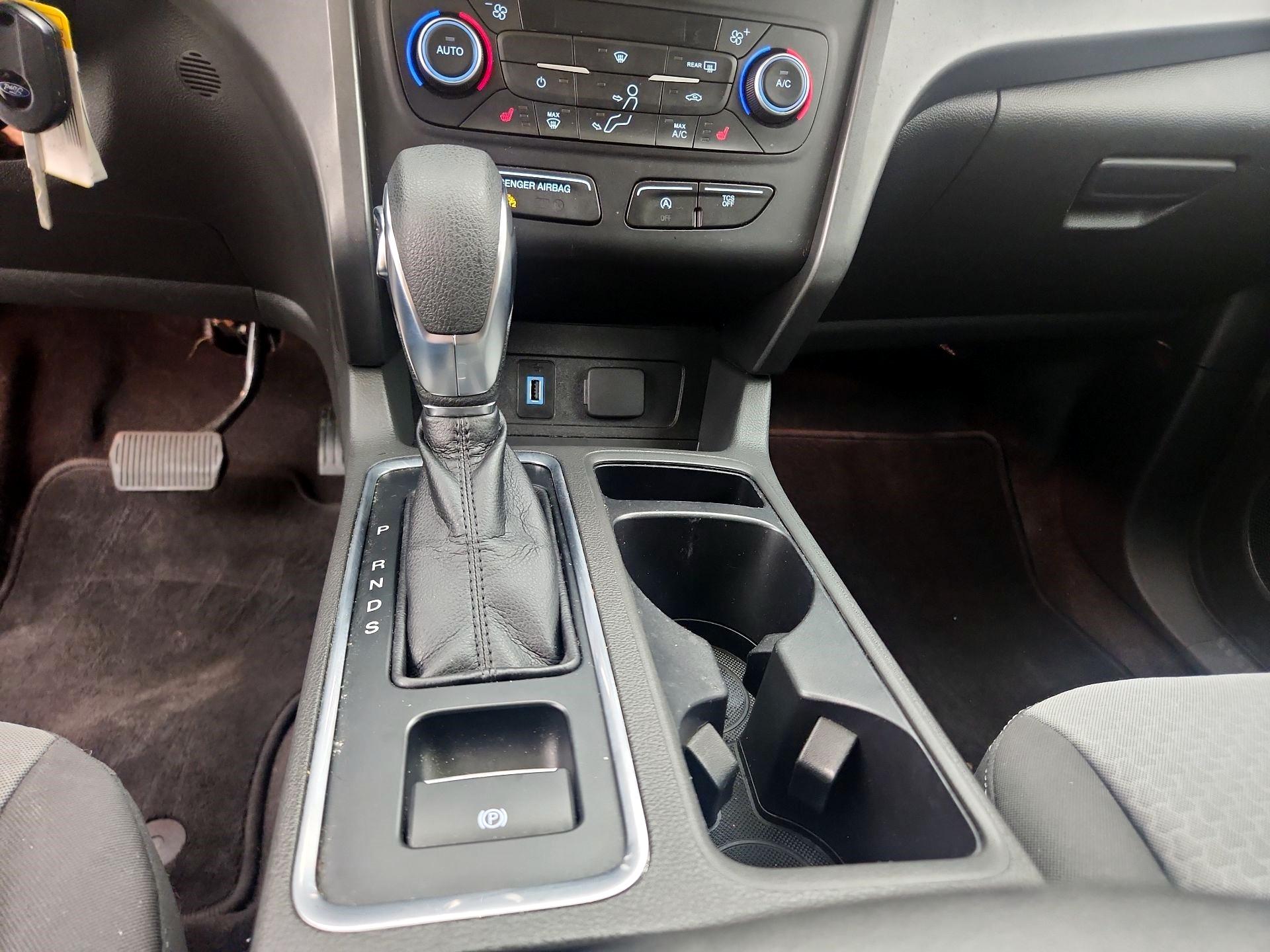 Thumbnail: 2018 Ford Escape - 17