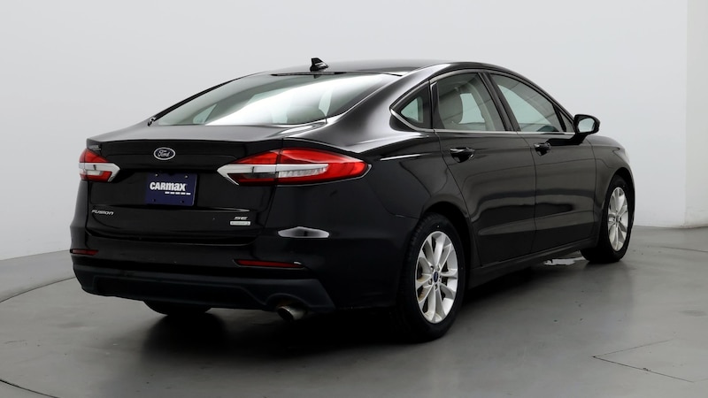 2019 Ford Fusion SE 8