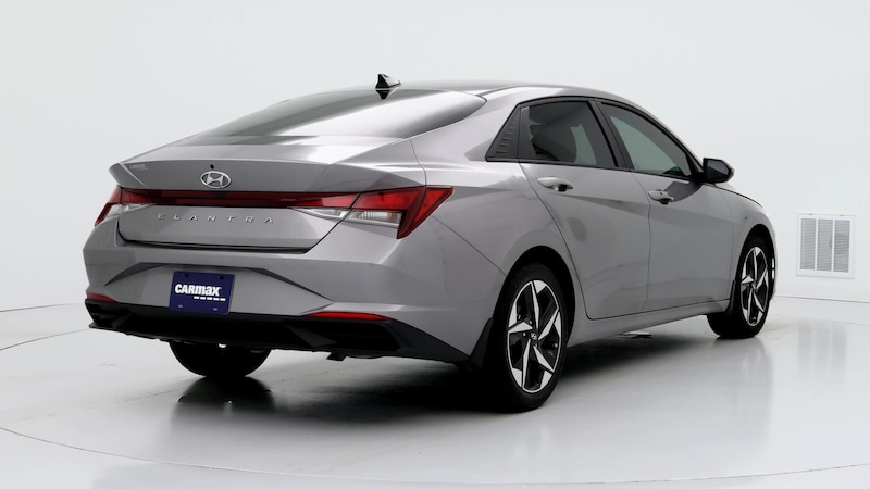 2023 Hyundai Elantra SEL 8