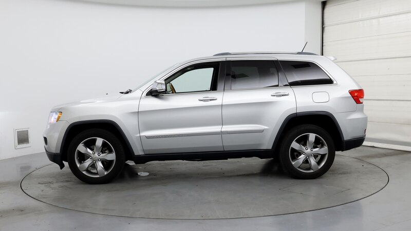 2013 Jeep Grand Cherokee Overland 3