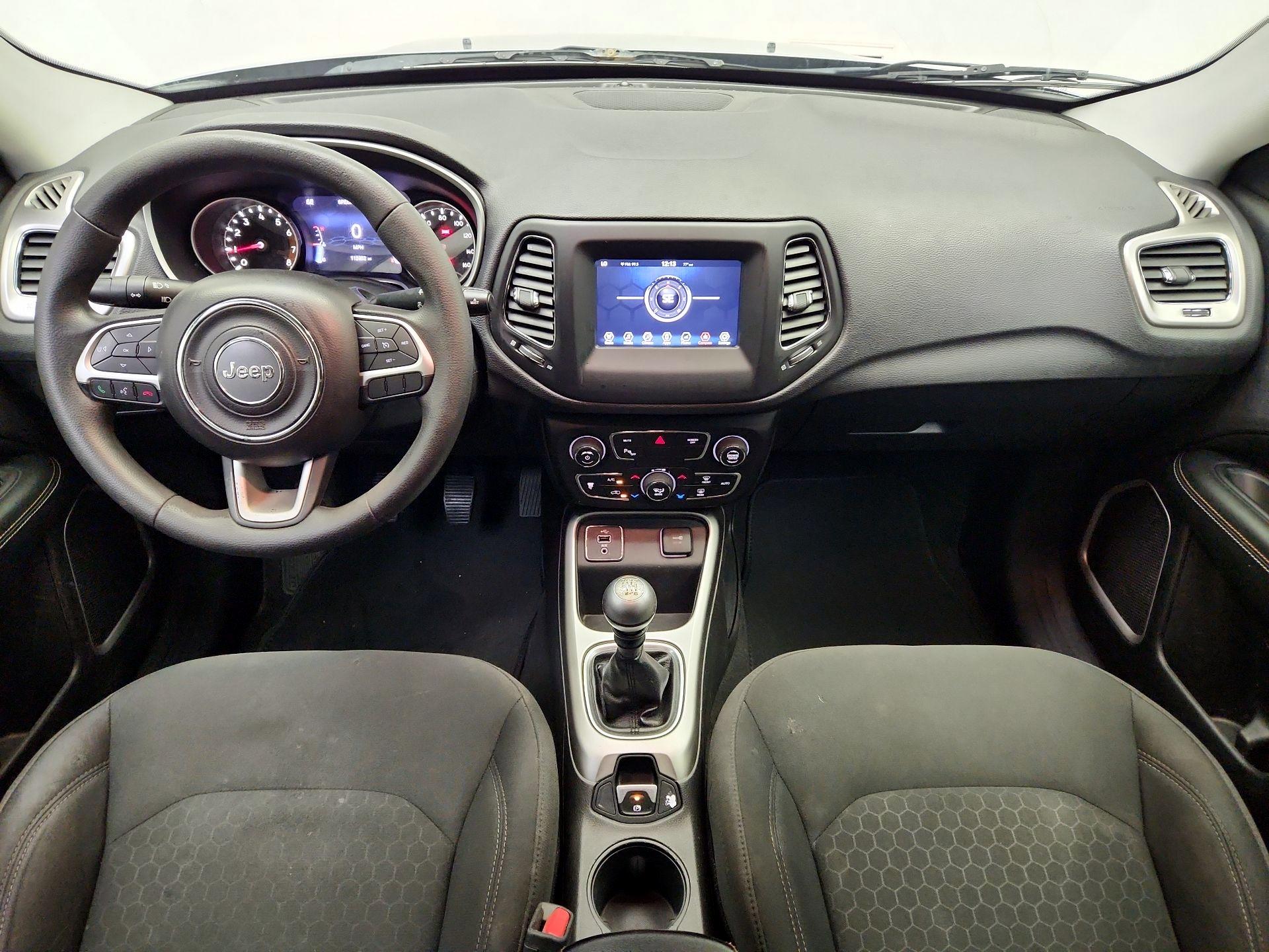 Thumbnail: 2018 Jeep Compass - 9