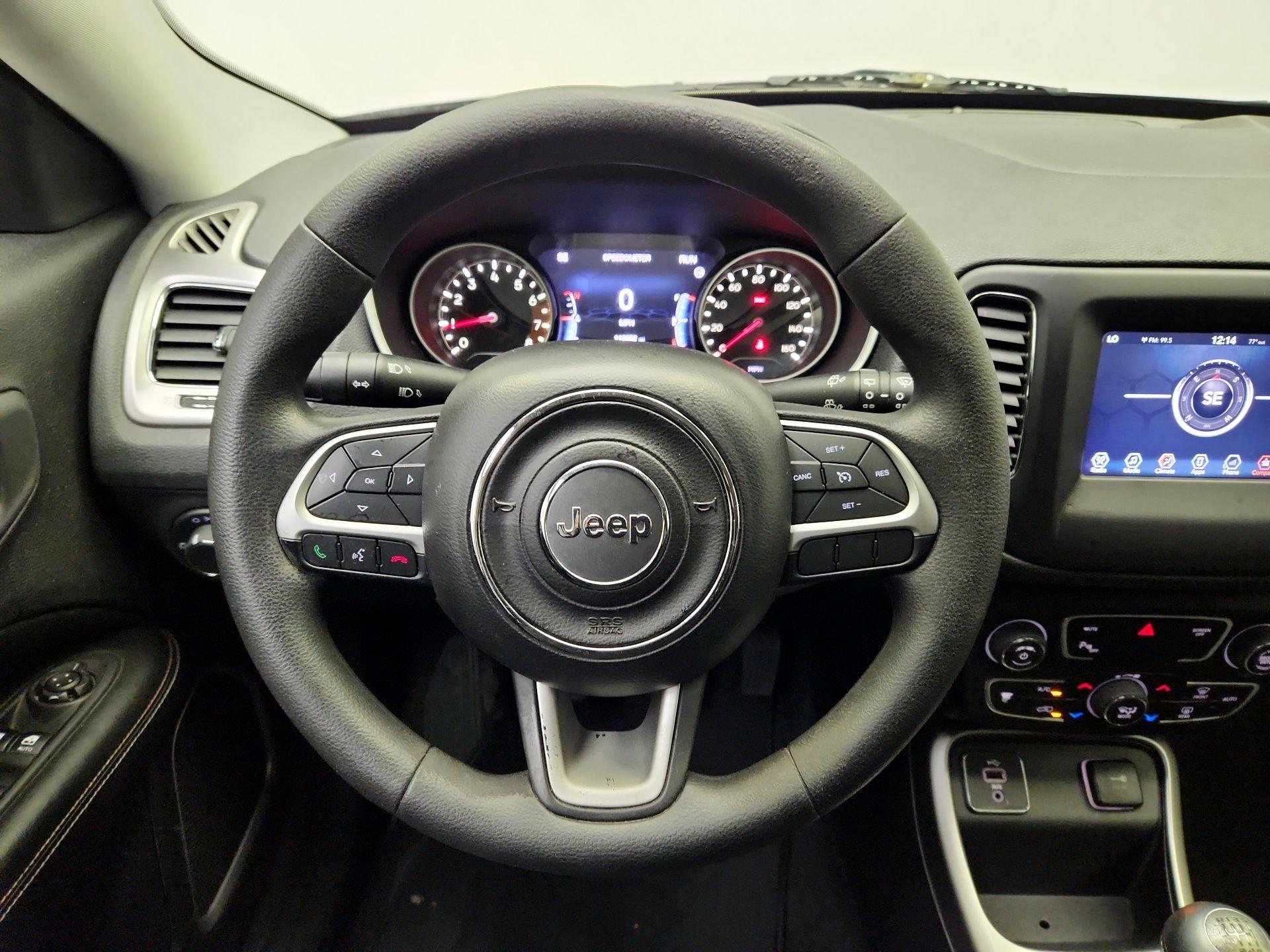 Thumbnail: 2018 Jeep Compass - 10