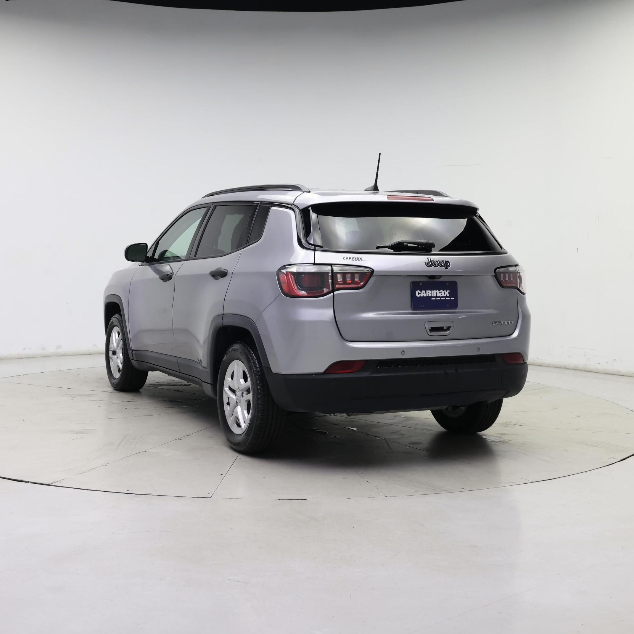Thumbnail: 2018 Jeep Compass - 2