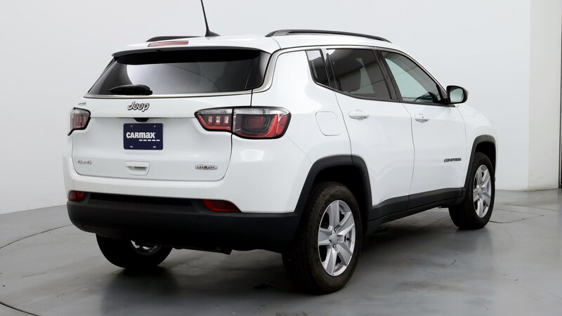 2022 Jeep Compass Latitude 8