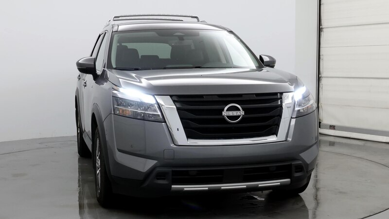 2023 Nissan Pathfinder SL 5