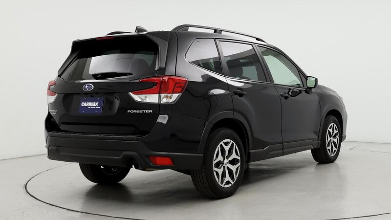 2021 Subaru Forester Premium 8