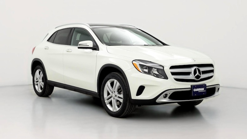 2016 Mercedes-Benz GLA 250 Hero Image