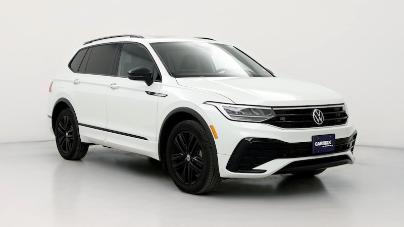 2022 Volkswagen Tiguan SE R-Line Black Hero Image