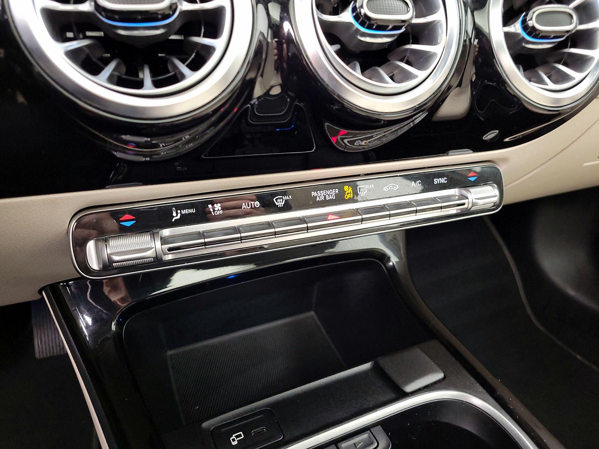 Thumbnail: 2022 Mercedes-Benz A-Class - 16