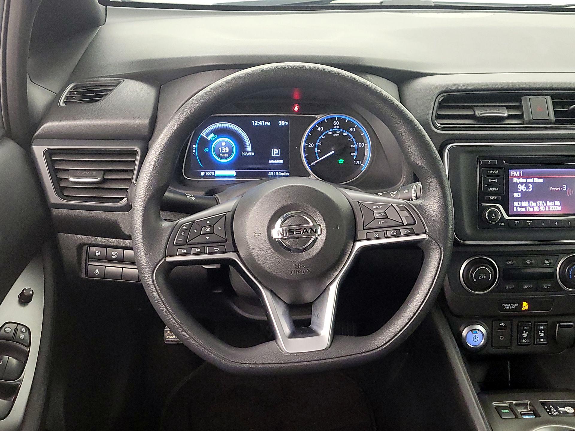 Thumbnail: 2019 Nissan Leaf - 10