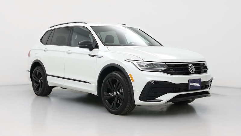 2023 Volkswagen Tiguan SE R-Line Black Hero Image