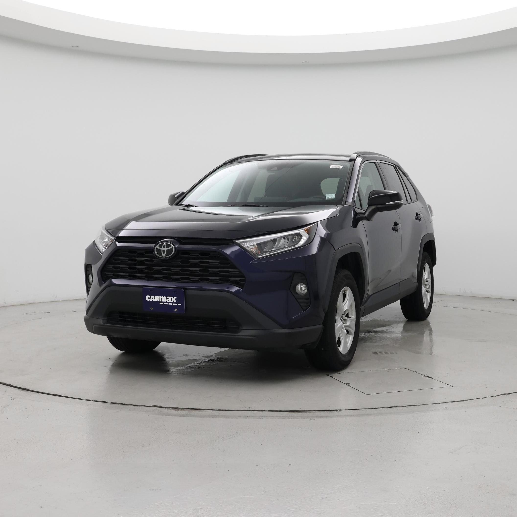 Thumbnail: 2019 Toyota RAV4 - 4