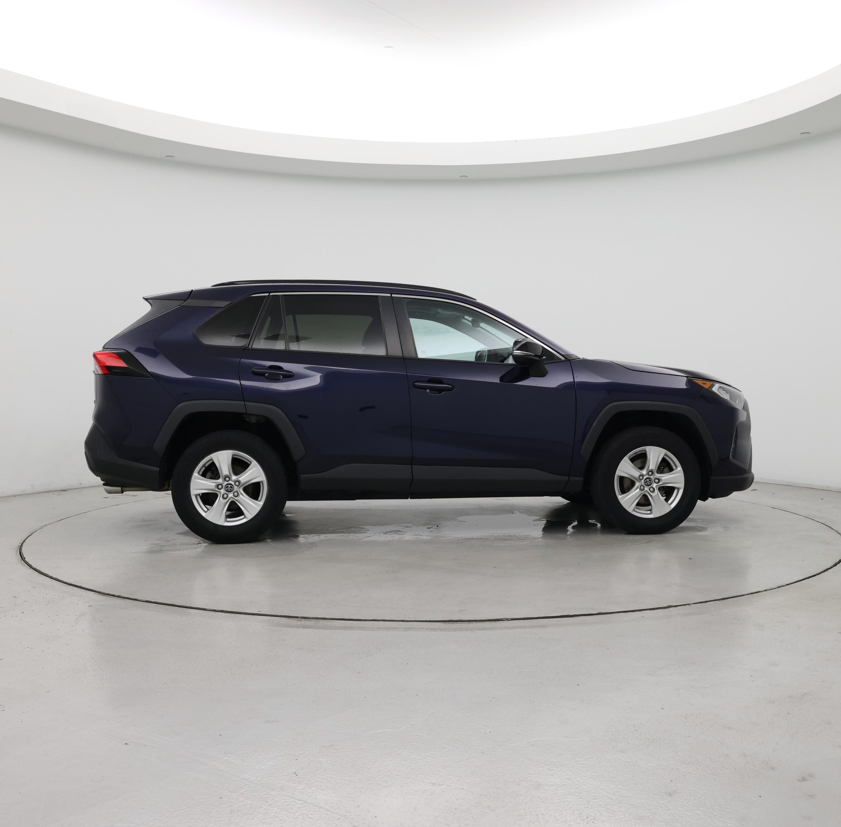 Thumbnail: 2019 Toyota RAV4 - 7