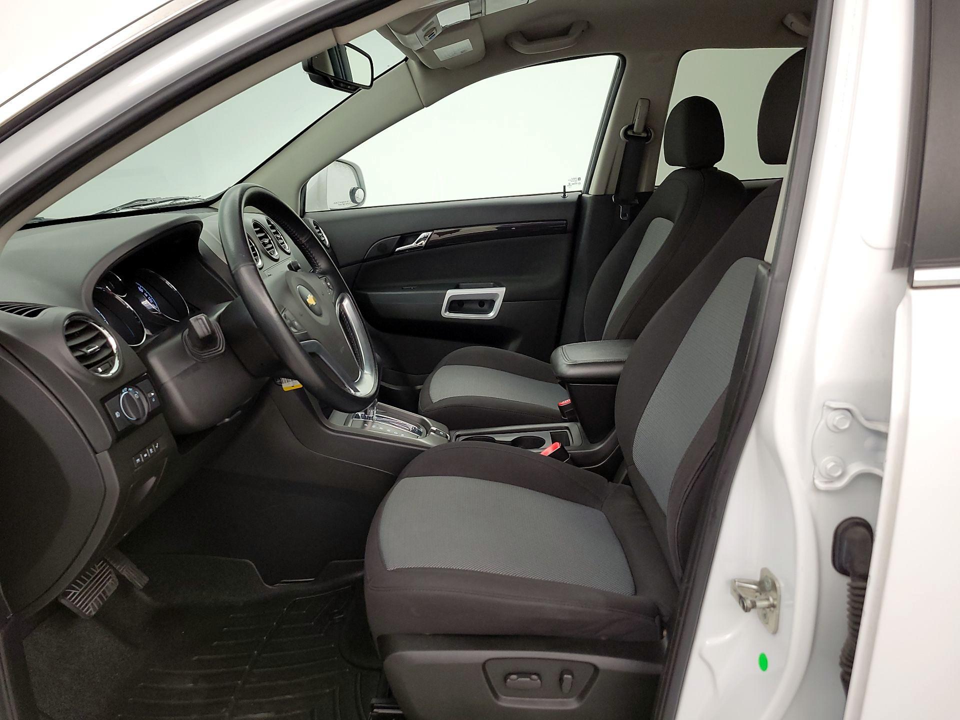 Thumbnail: 2014 Chevrolet Captiva Sport - 11
