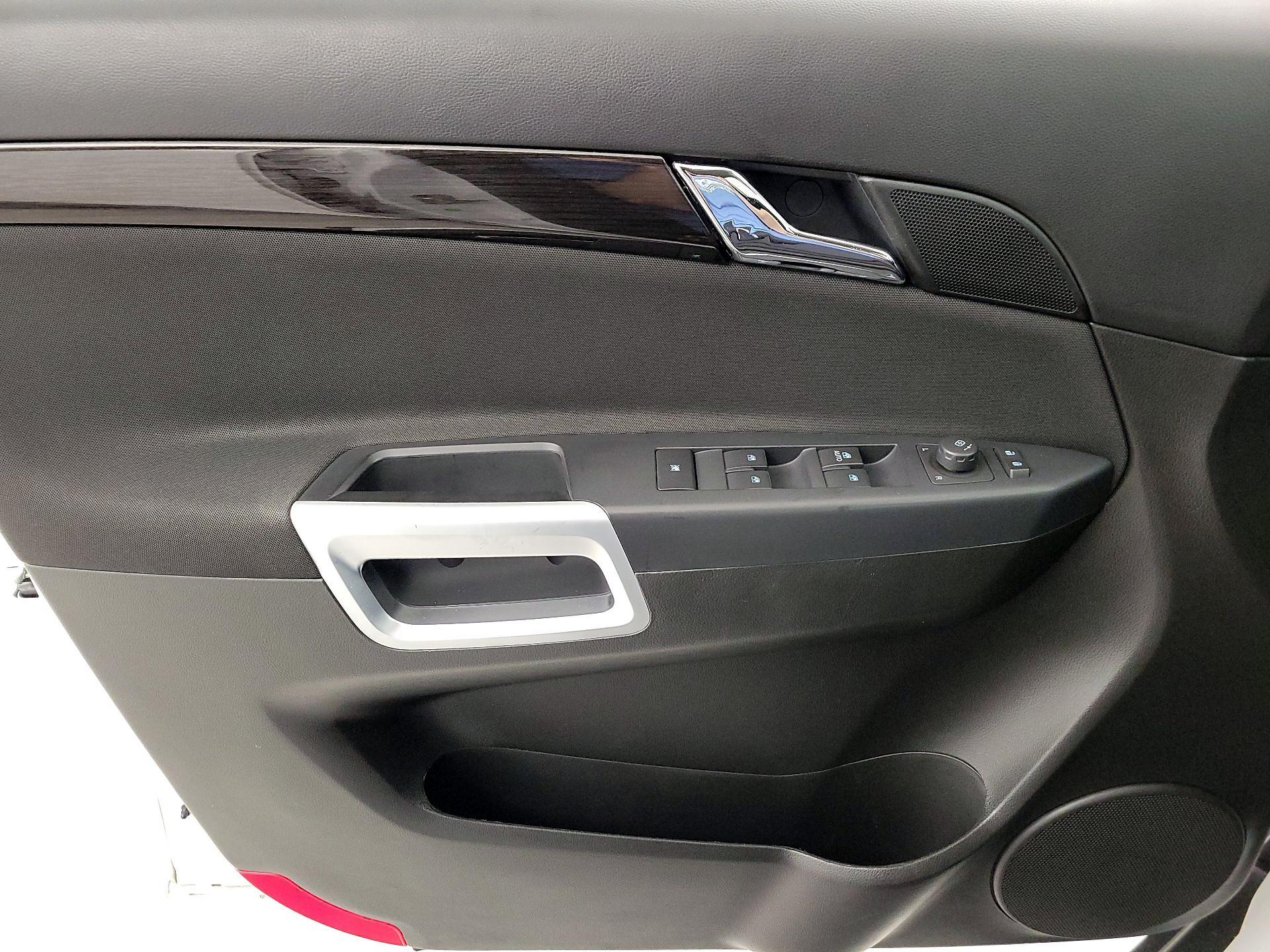 Thumbnail: 2014 Chevrolet Captiva Sport - 12