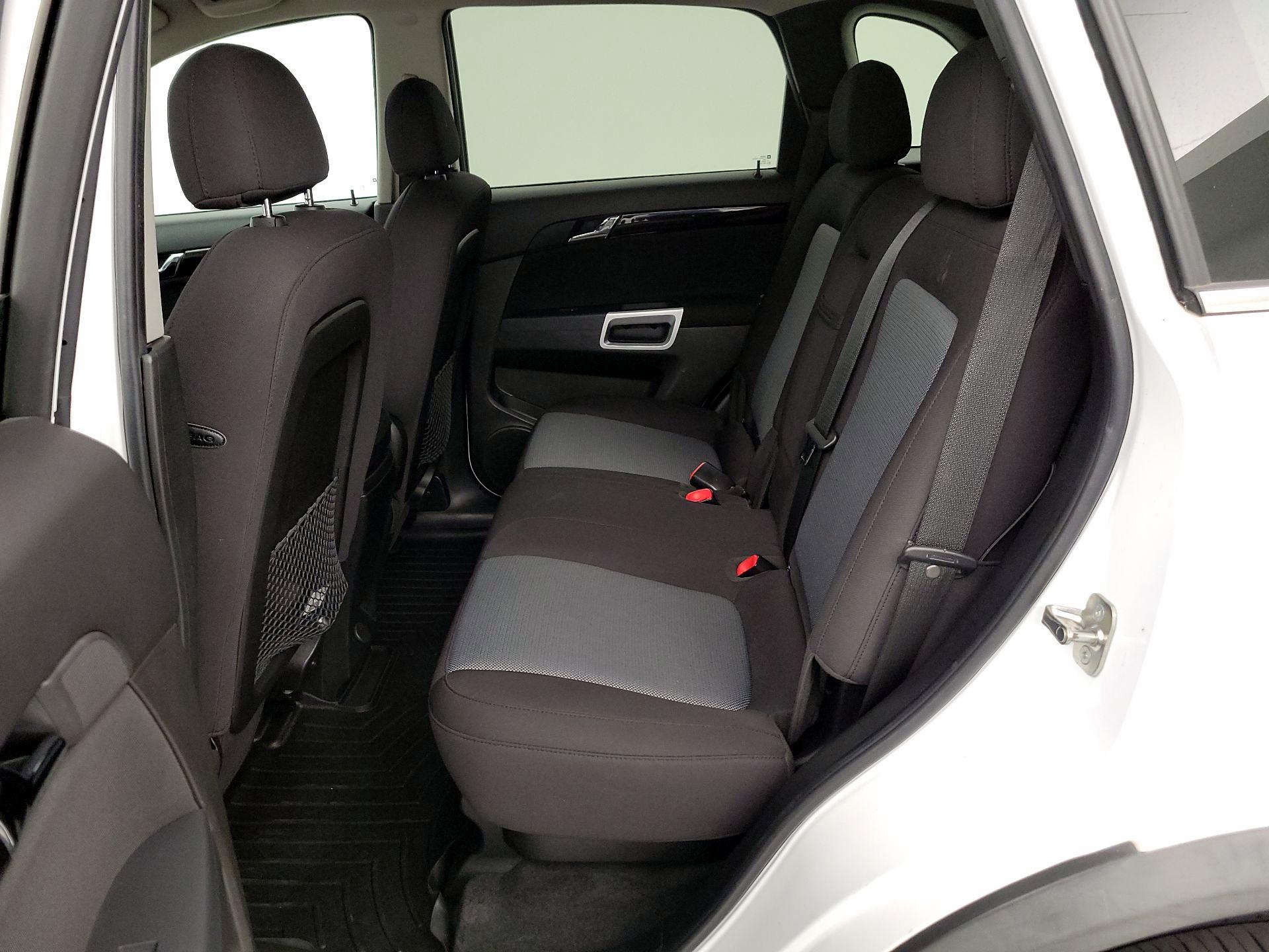 Thumbnail: 2014 Chevrolet Captiva Sport - 17