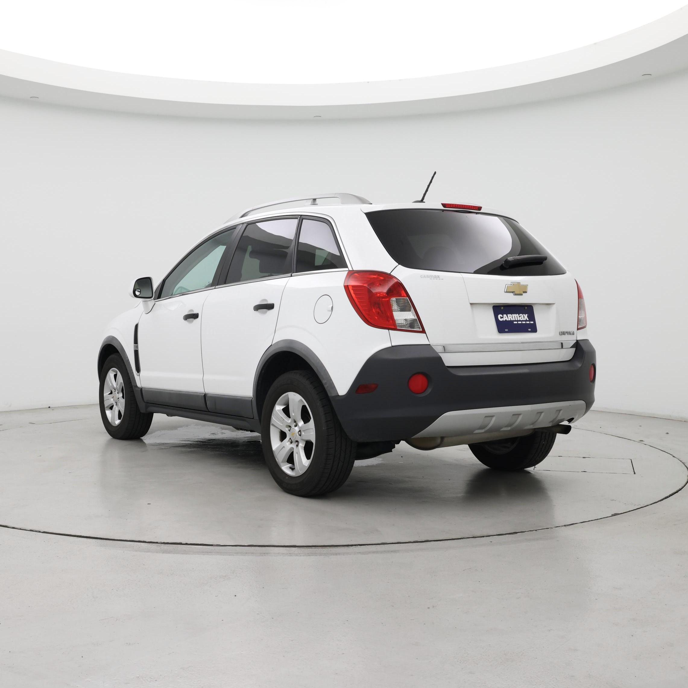 Thumbnail: 2014 Chevrolet Captiva Sport - 2