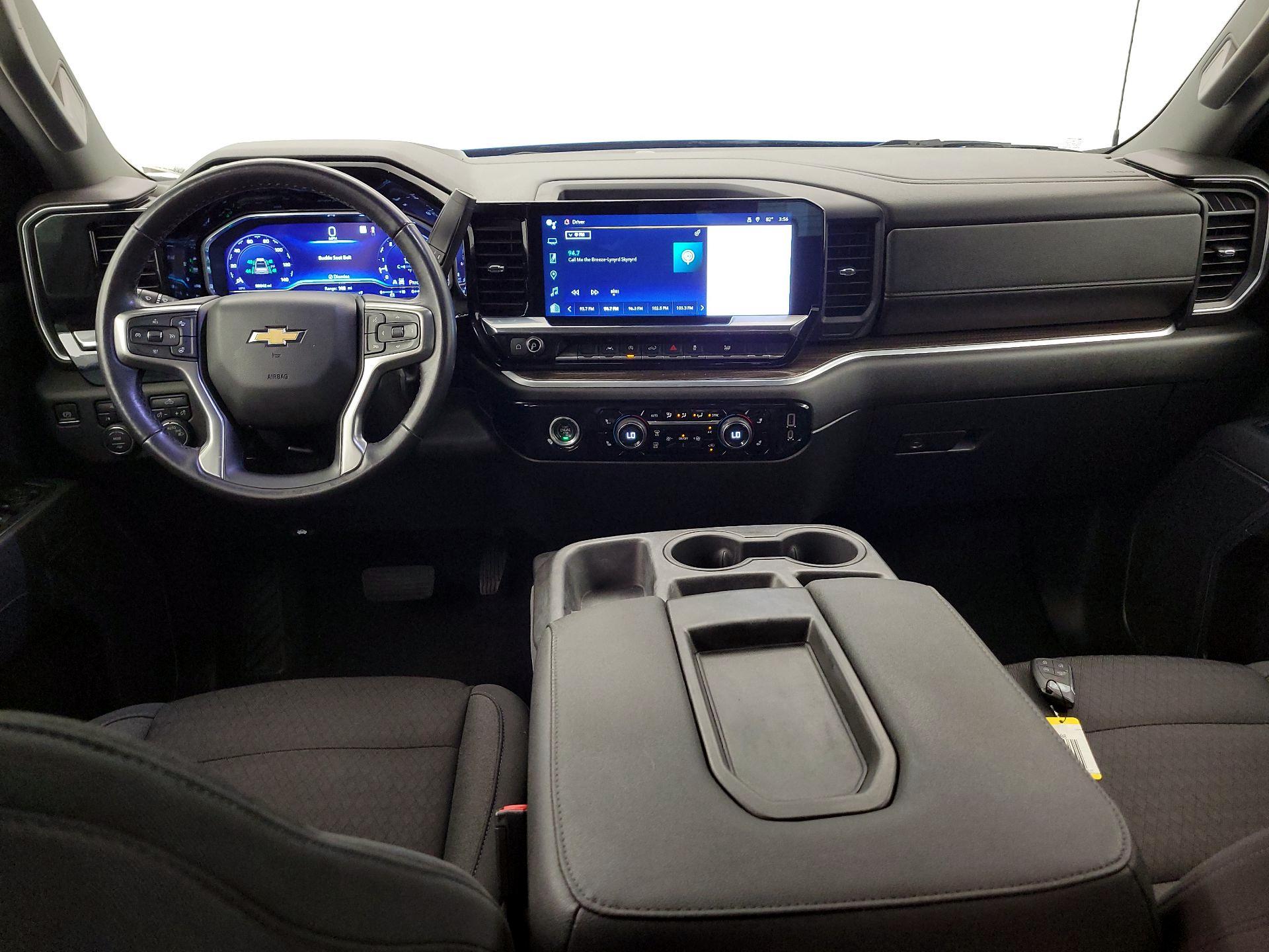 Thumbnail: 2022 Chevrolet Silverado 1500 - 9
