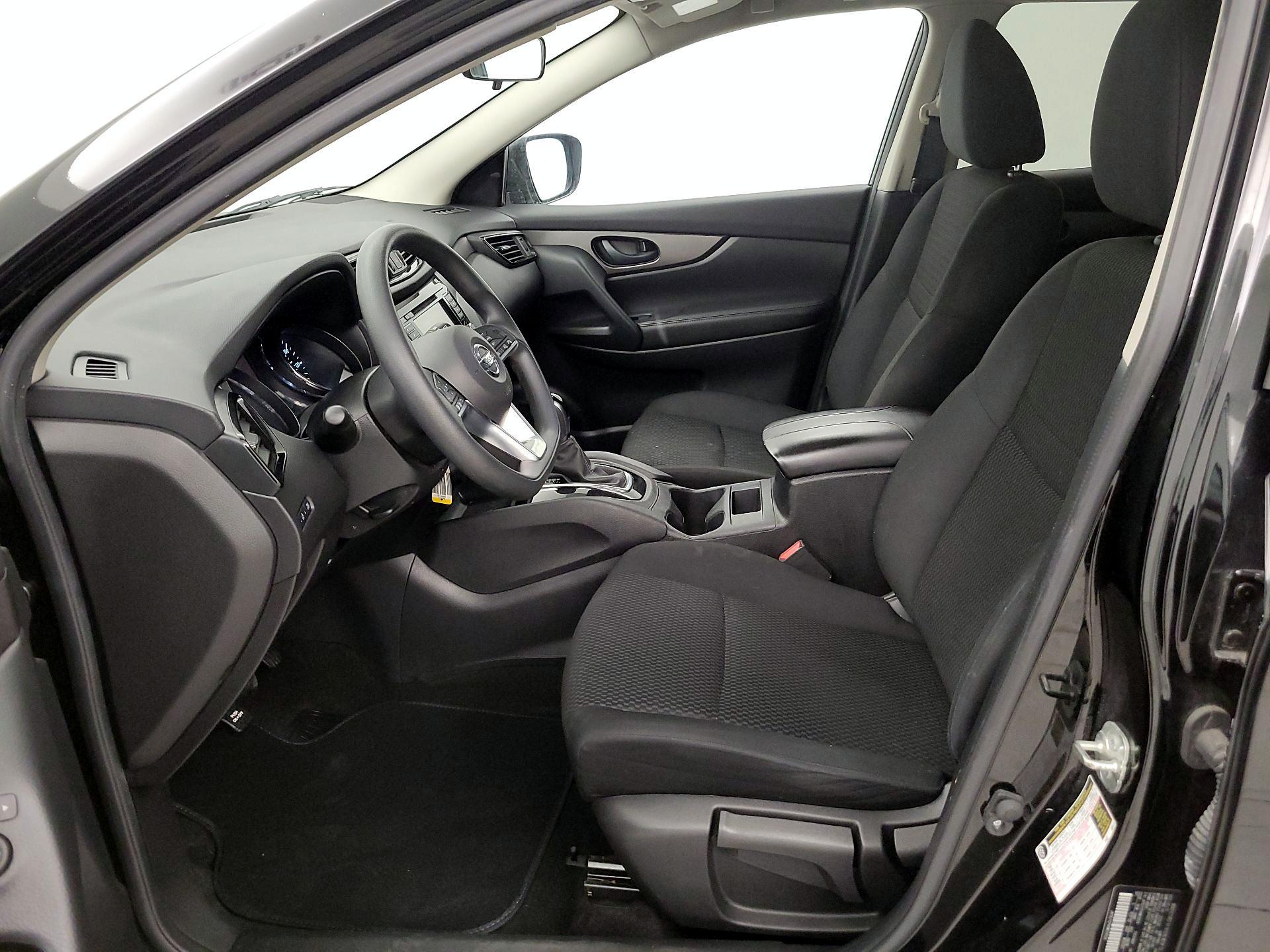 Thumbnail: 2019 Nissan Rogue Sport - 11