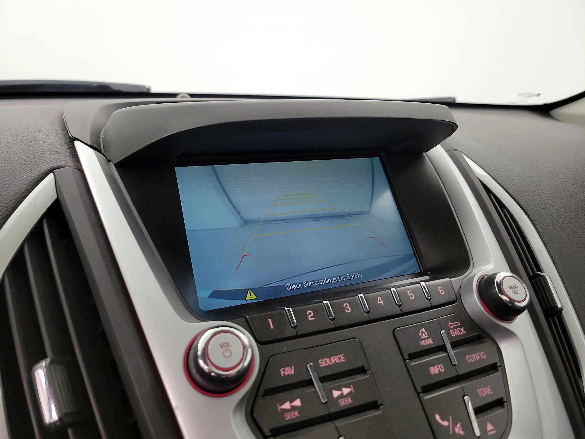 Thumbnail: 2015 GMC Terrain - 14