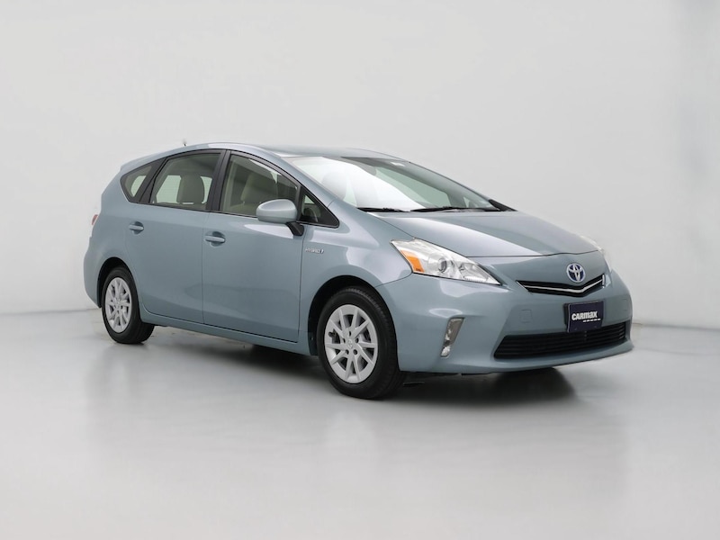 2014 Toyota Prius v Three -
                  Saint Louis, MO