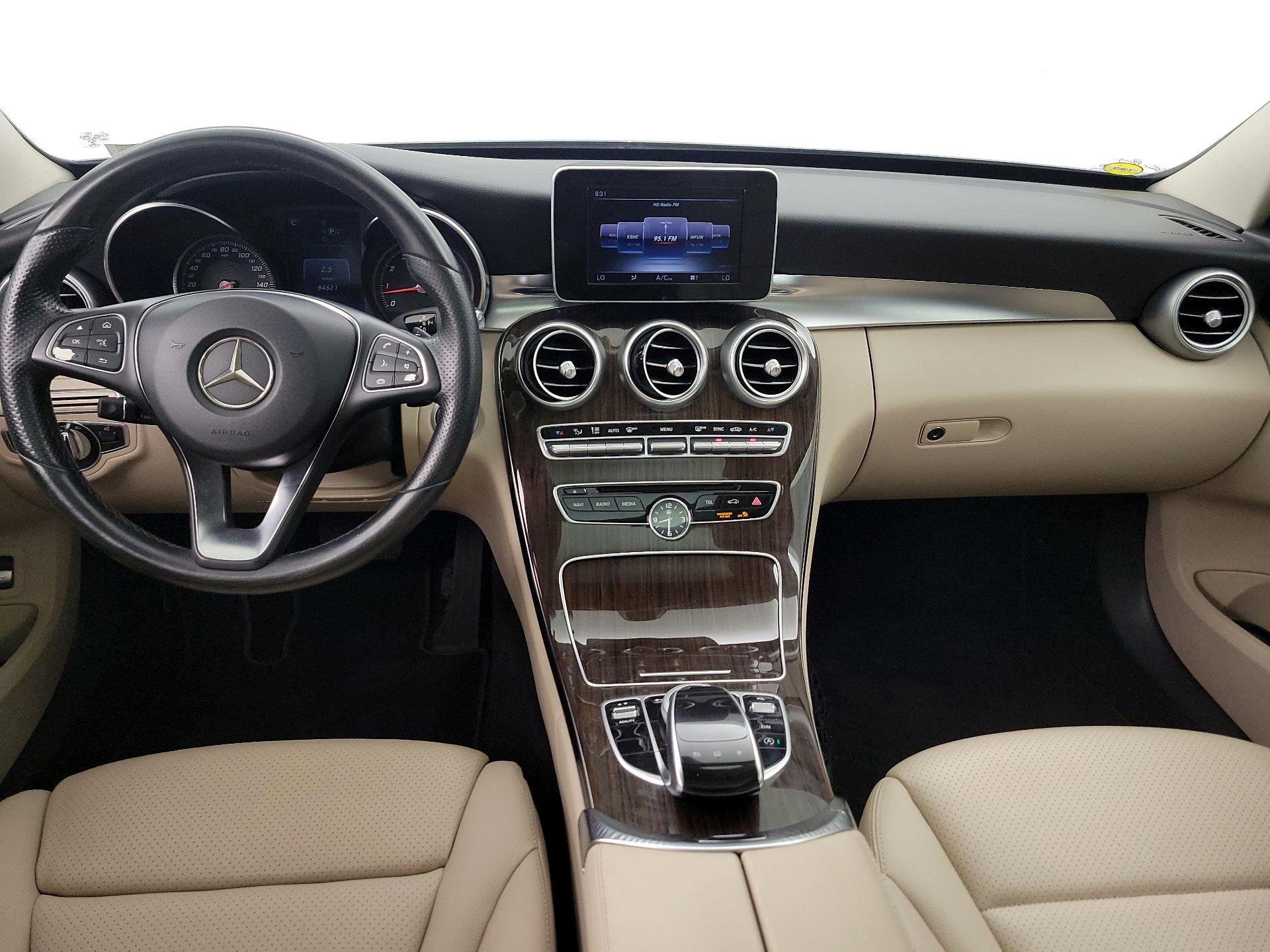 Thumbnail: 2015 Mercedes-Benz C-Class - 9