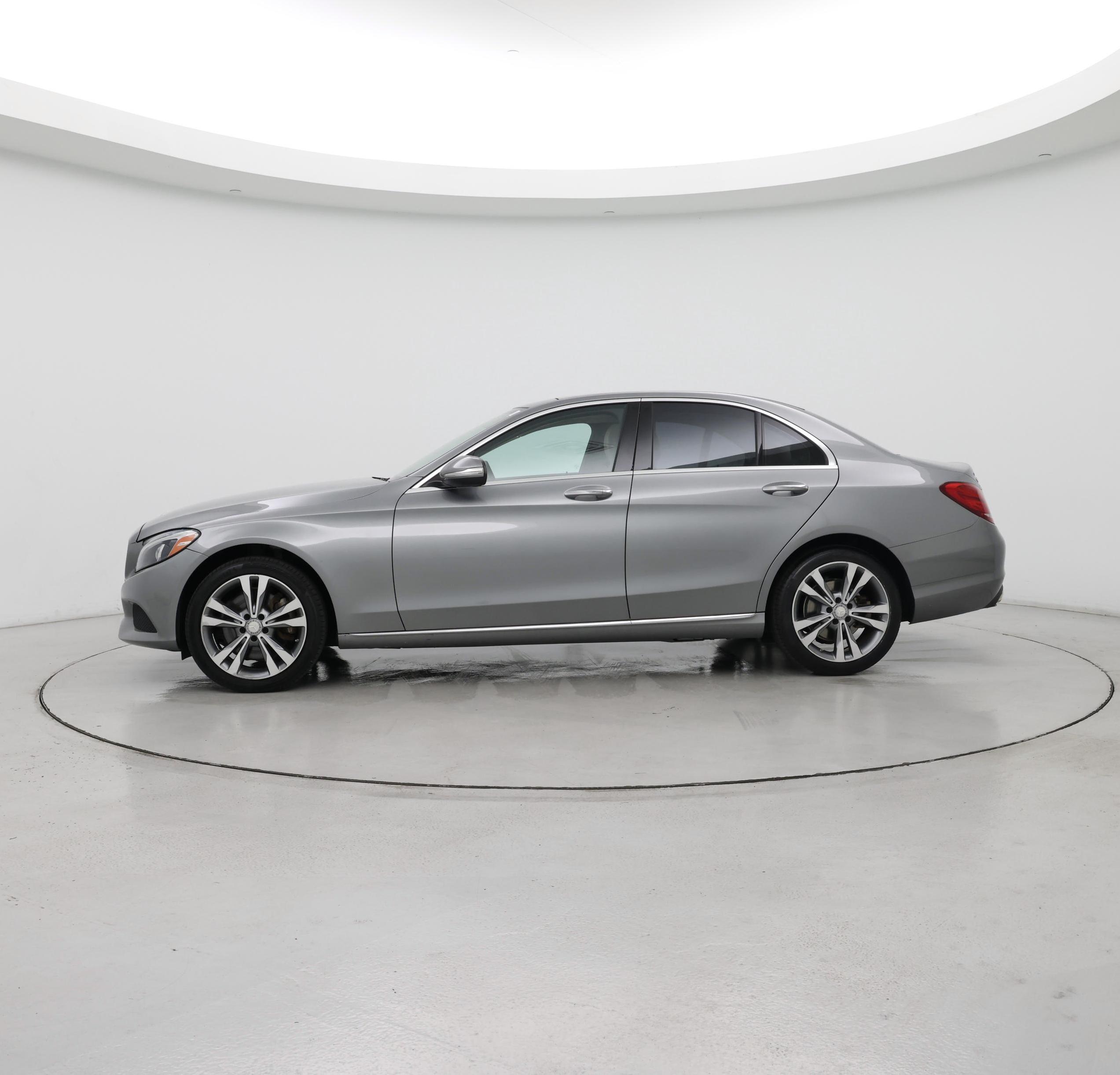 Thumbnail: 2015 Mercedes-Benz C-Class - 3