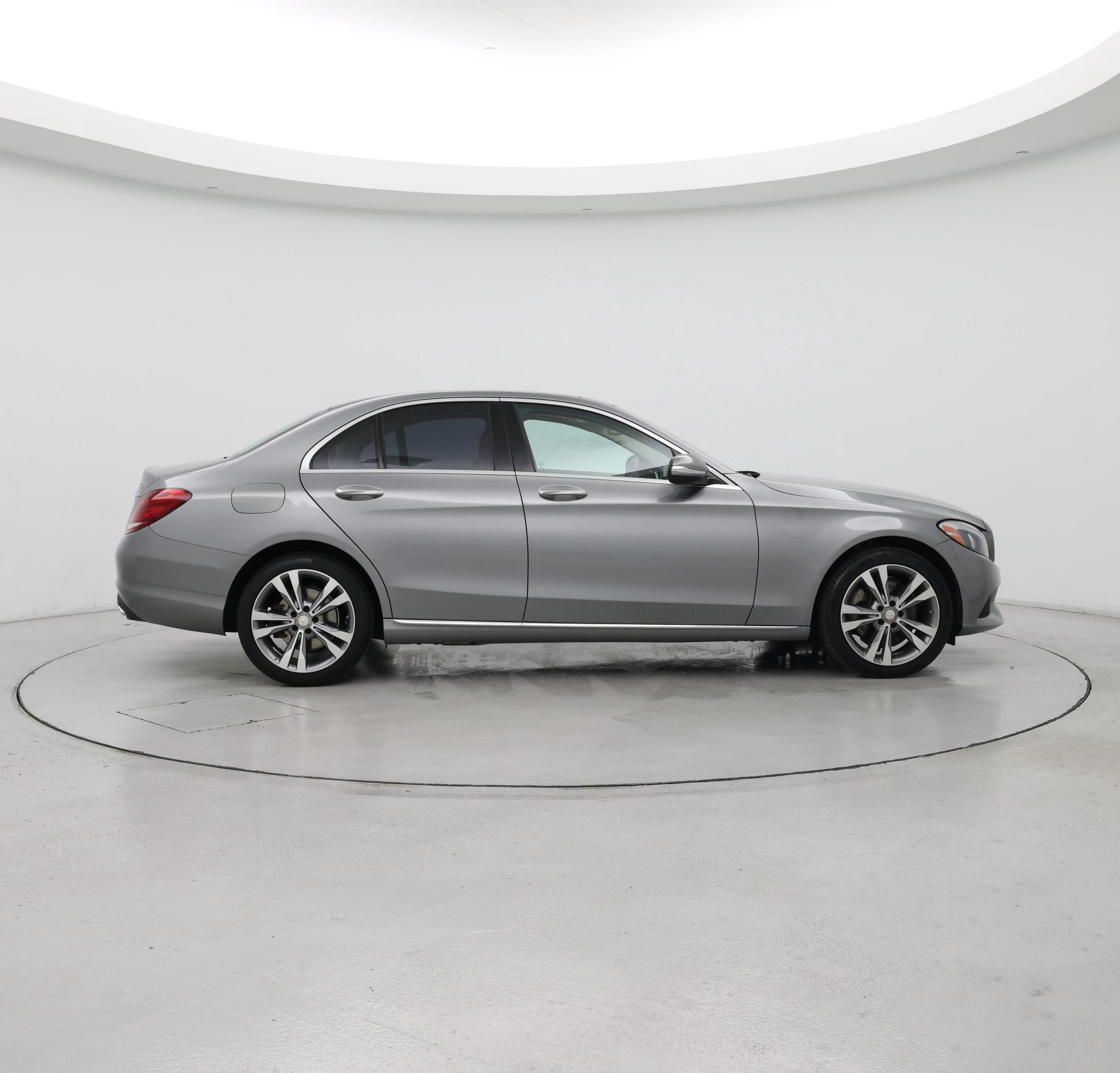 Thumbnail: 2015 Mercedes-Benz C-Class - 7