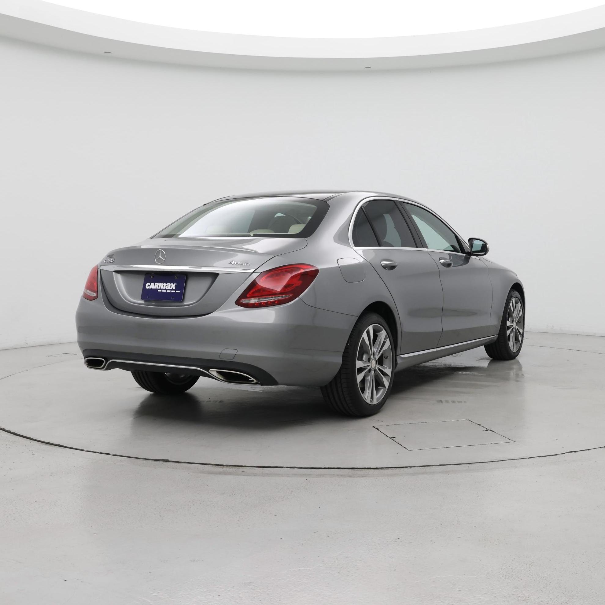 Thumbnail: 2015 Mercedes-Benz C-Class - 8