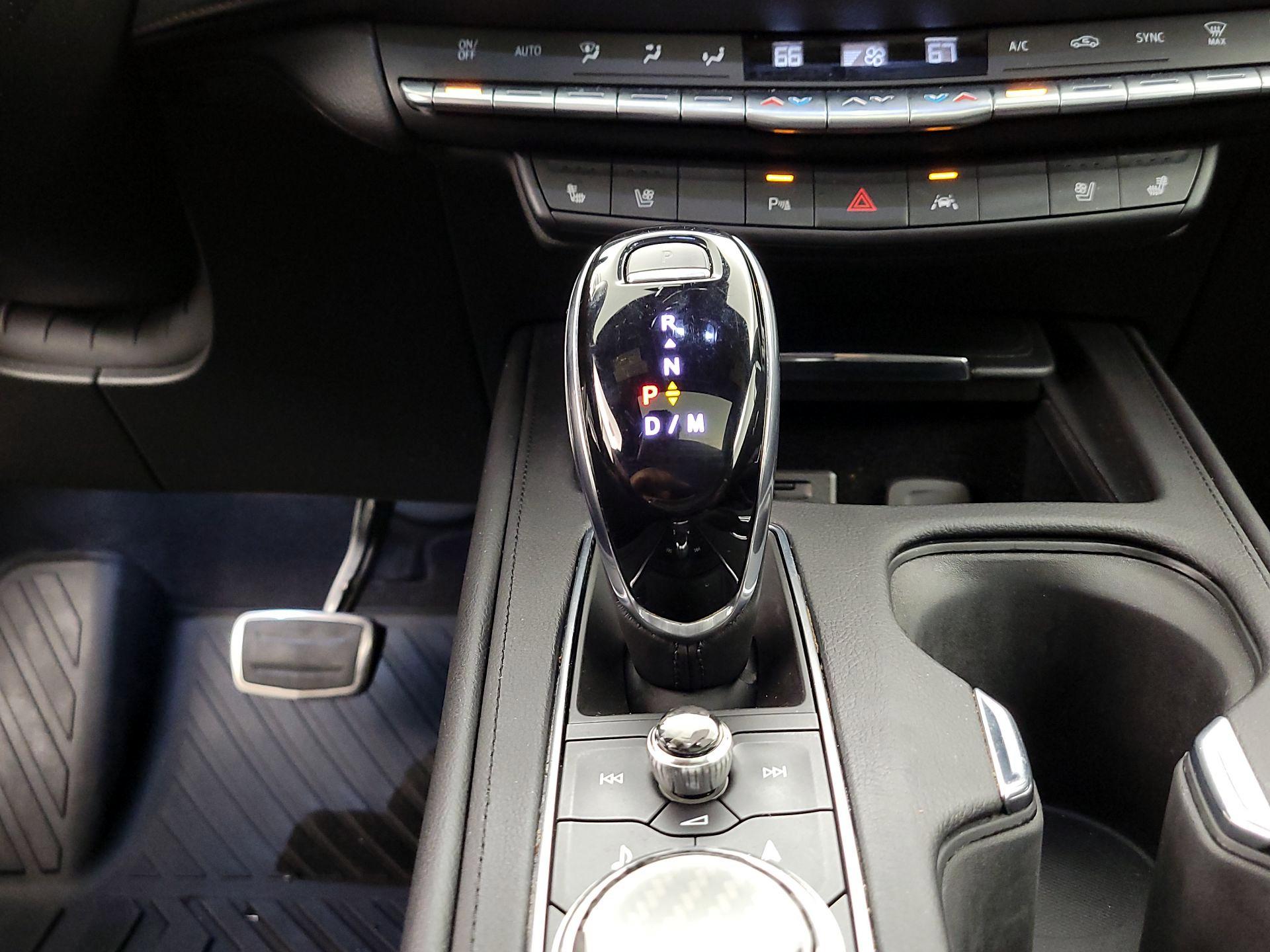 Thumbnail: 2020 Cadillac XT4 - 18