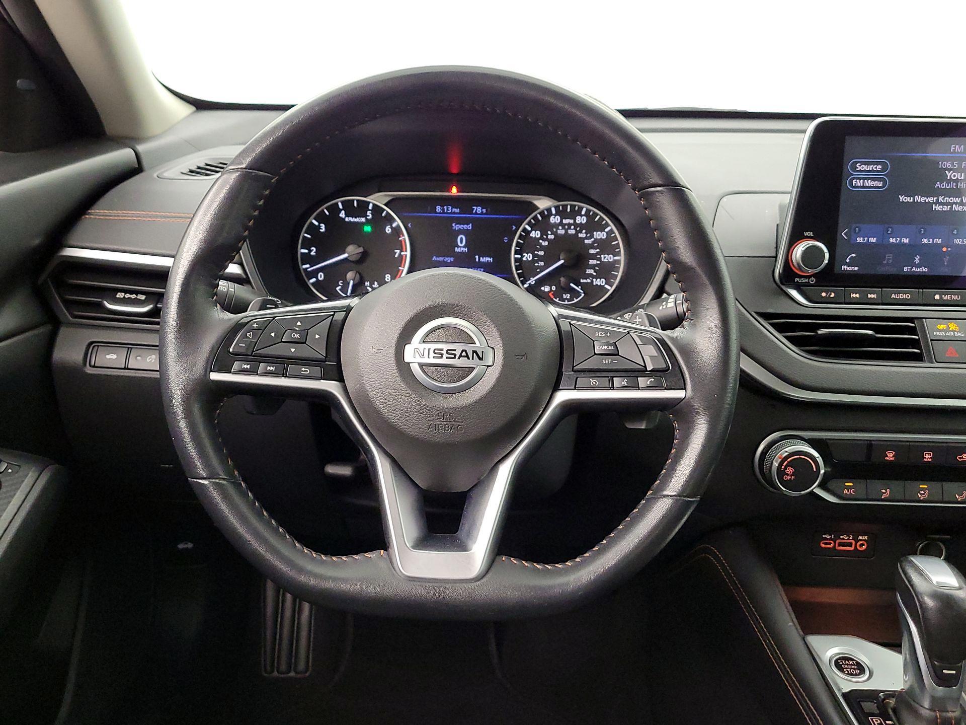 Thumbnail: 2020 Nissan Altima - 10