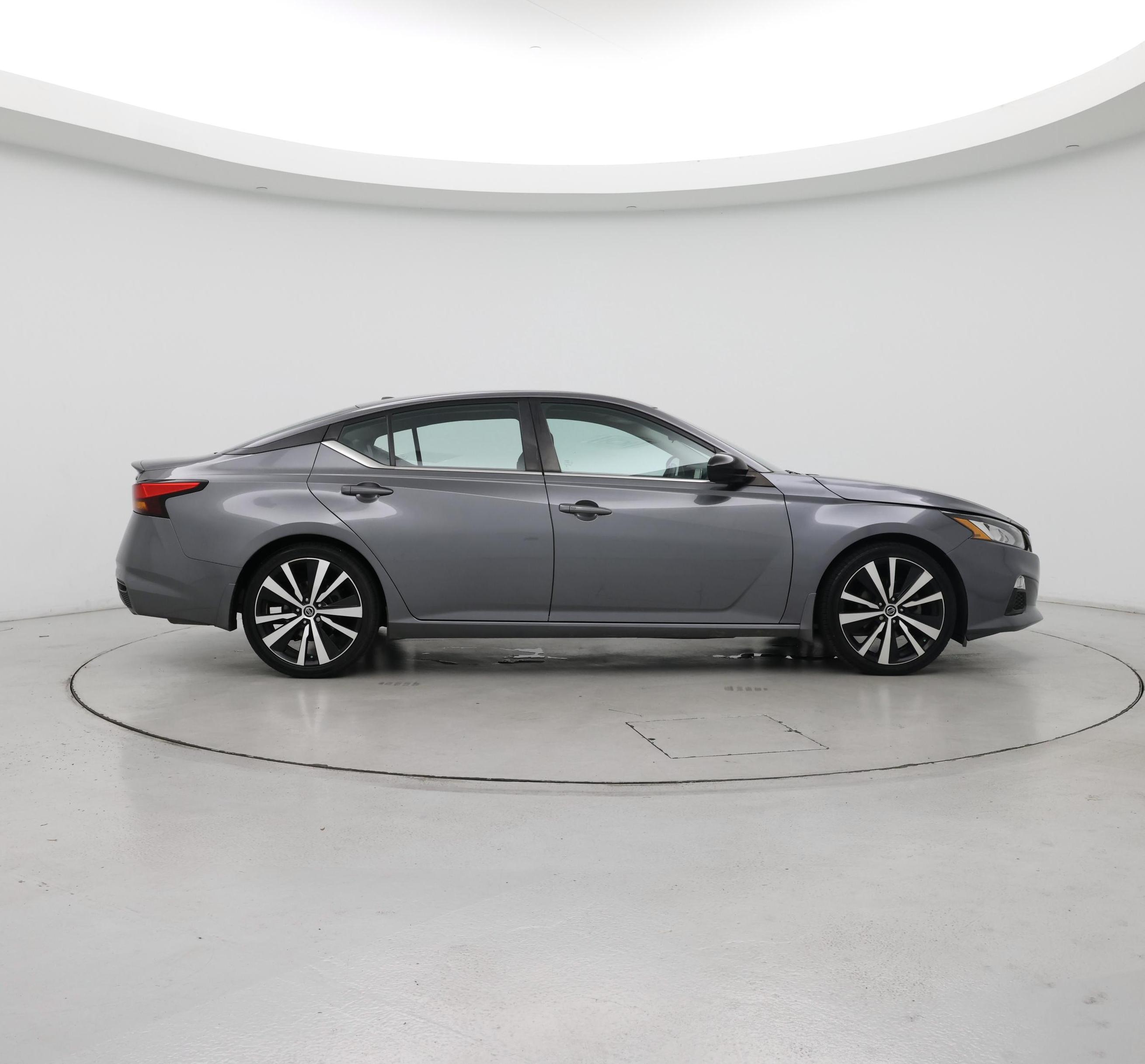 Thumbnail: 2020 Nissan Altima - 7