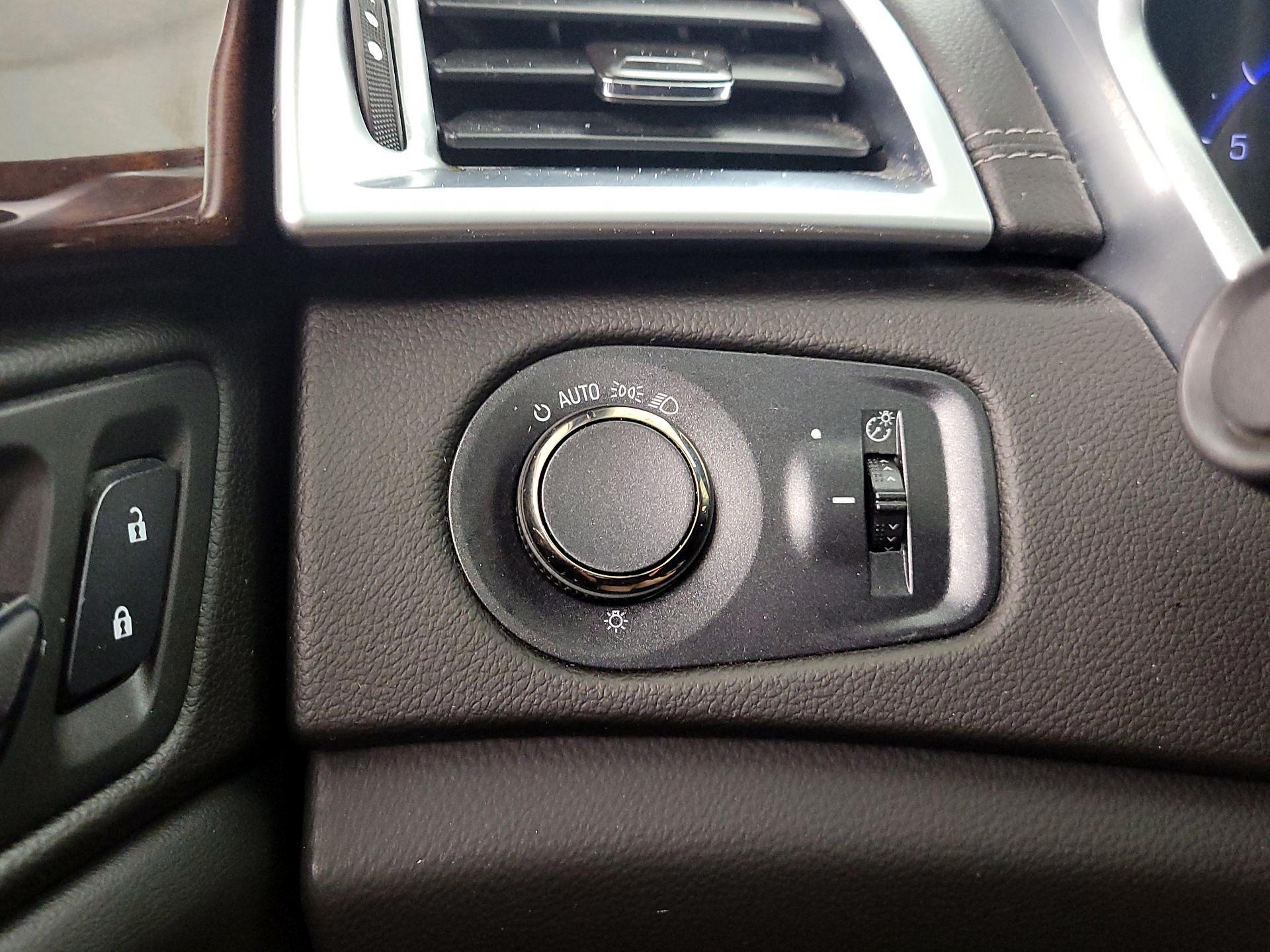Thumbnail: 2014 Cadillac SRX - 13