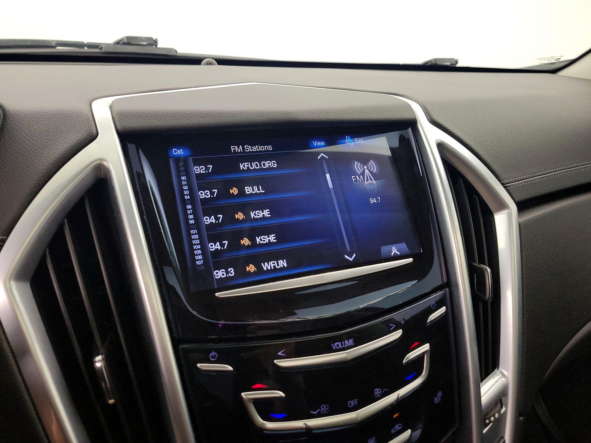 Thumbnail: 2014 Cadillac SRX - 16