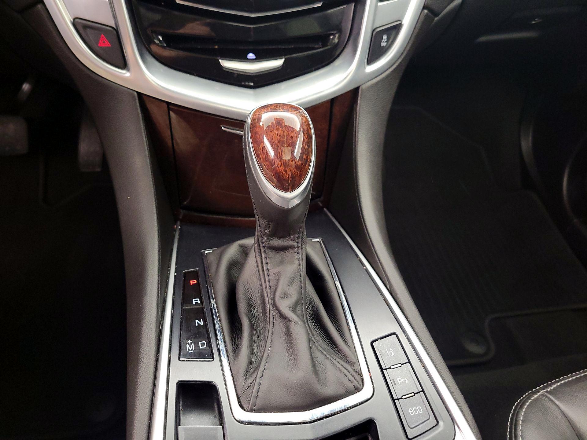 Thumbnail: 2014 Cadillac SRX - 18