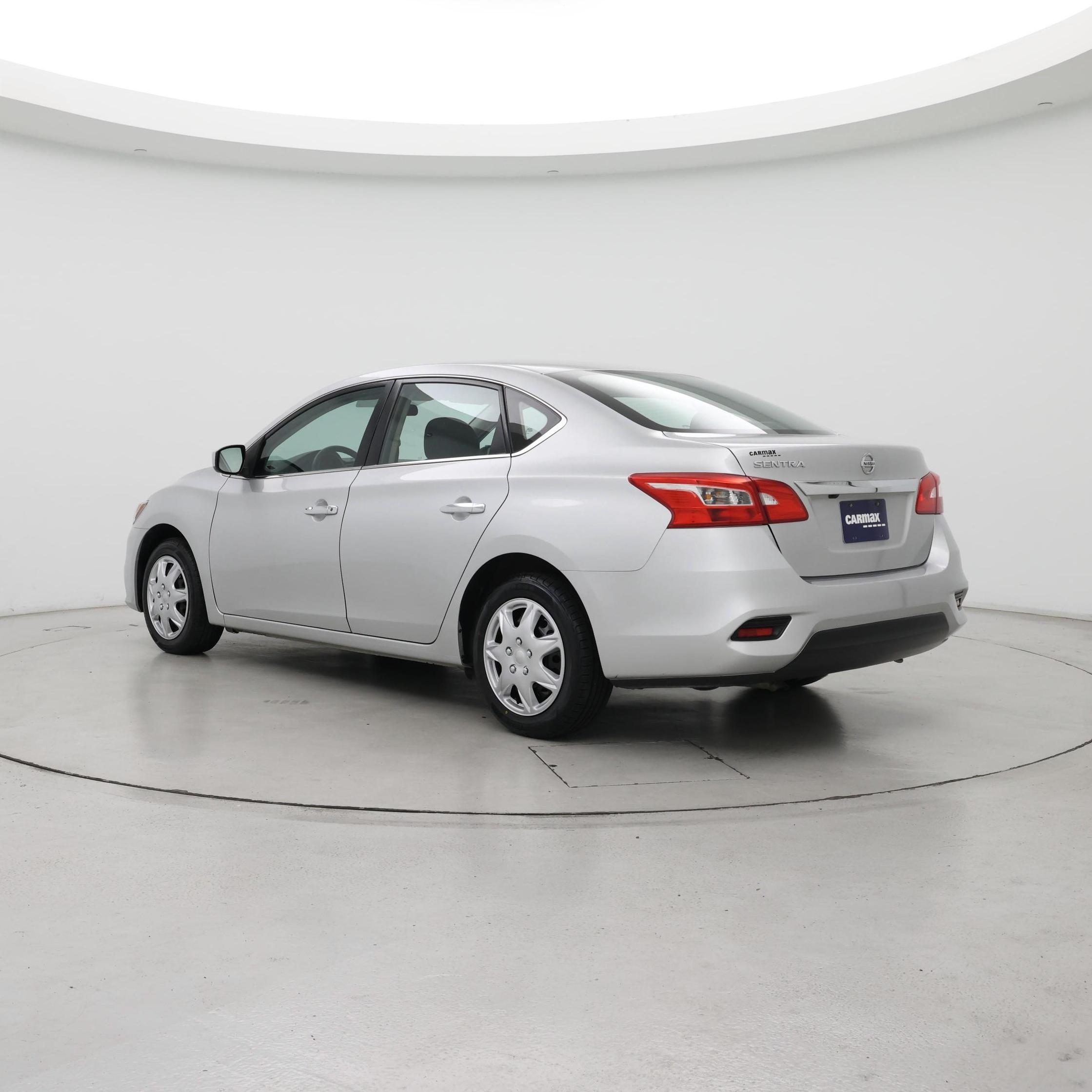Thumbnail: 2018 Nissan Sentra - 2
